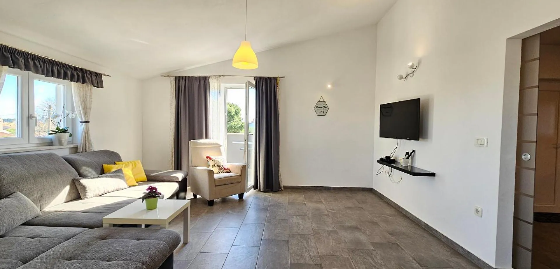 Palera Sea View Apartment Ližnjan